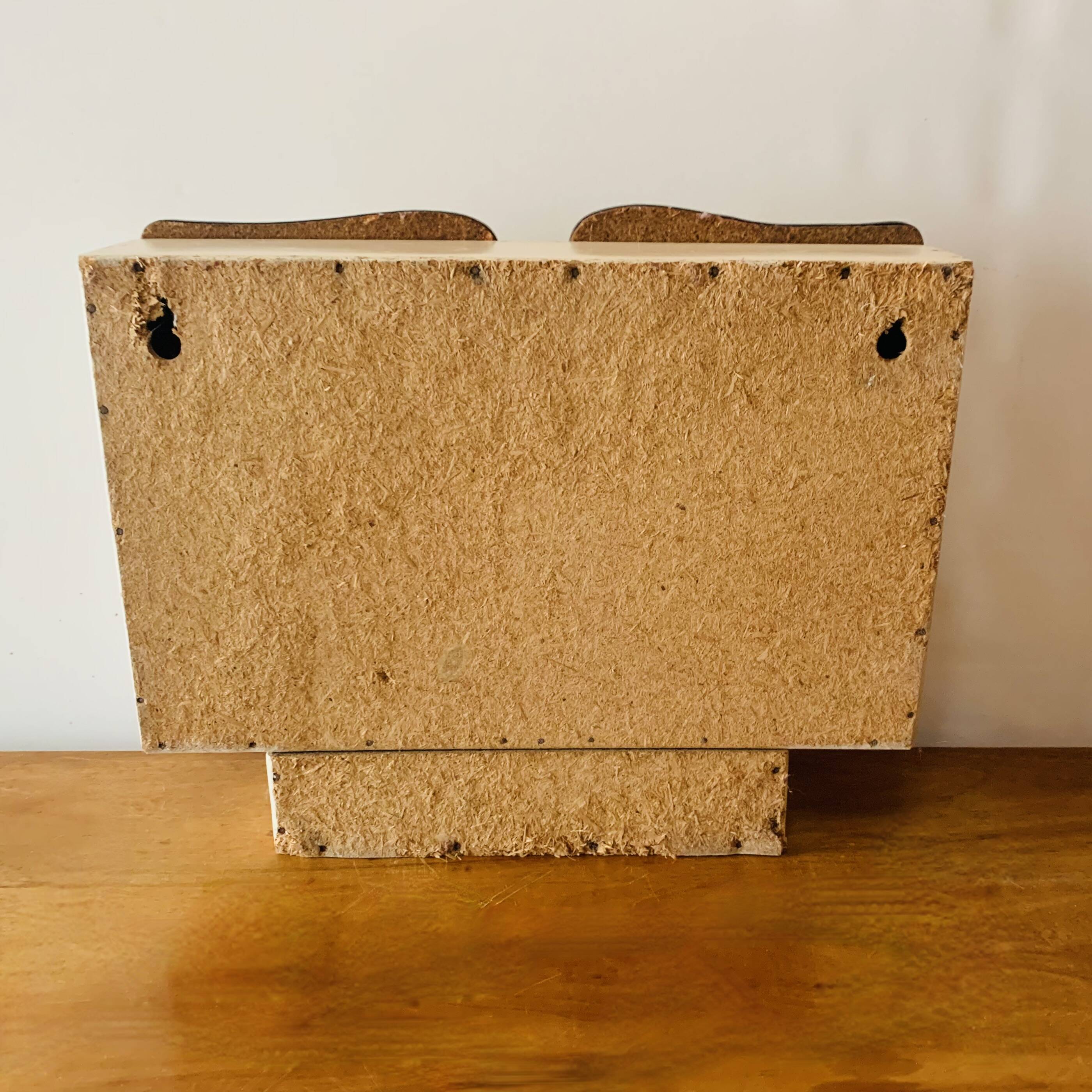 Vintage medicine cabinet - 1950s.