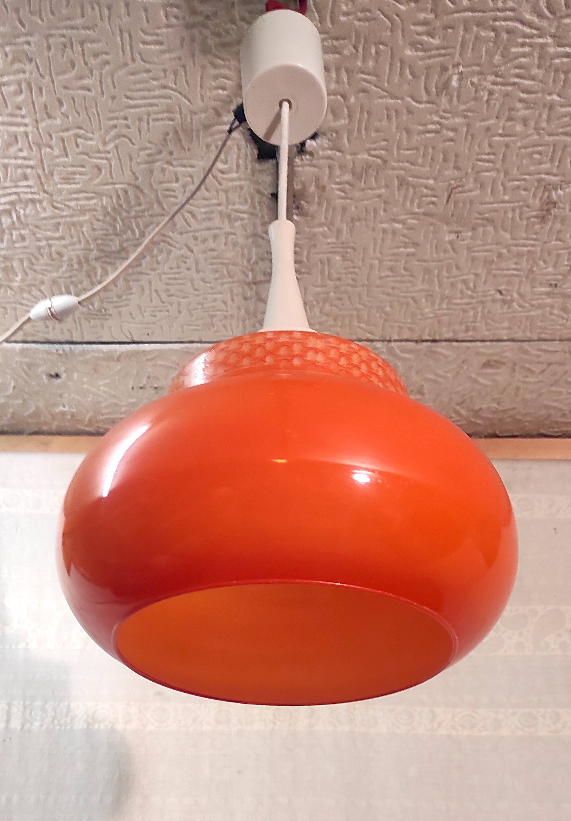 Orange vintage suspension - 1960s/70s