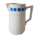 Water pitcher