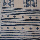 Tapis beige et bleu fait 195x105cm