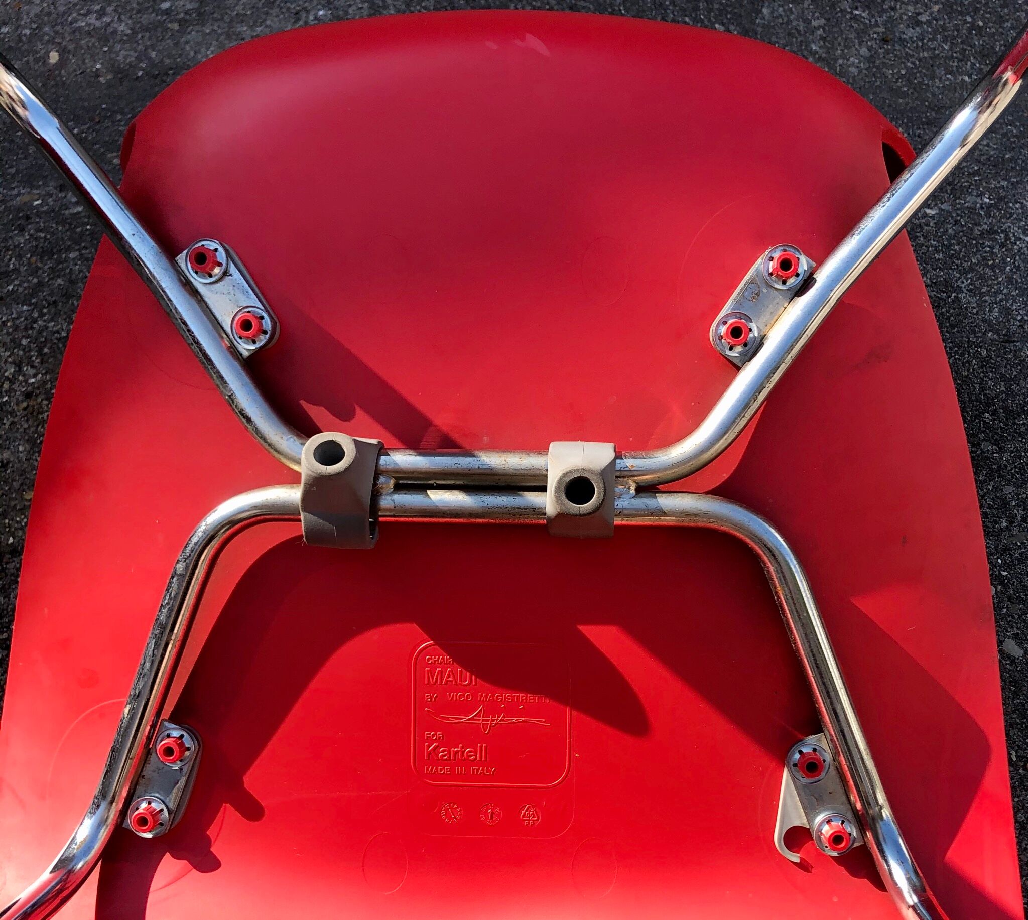 Set of 4 Maui chairs by Vico Magistretti, Kartell