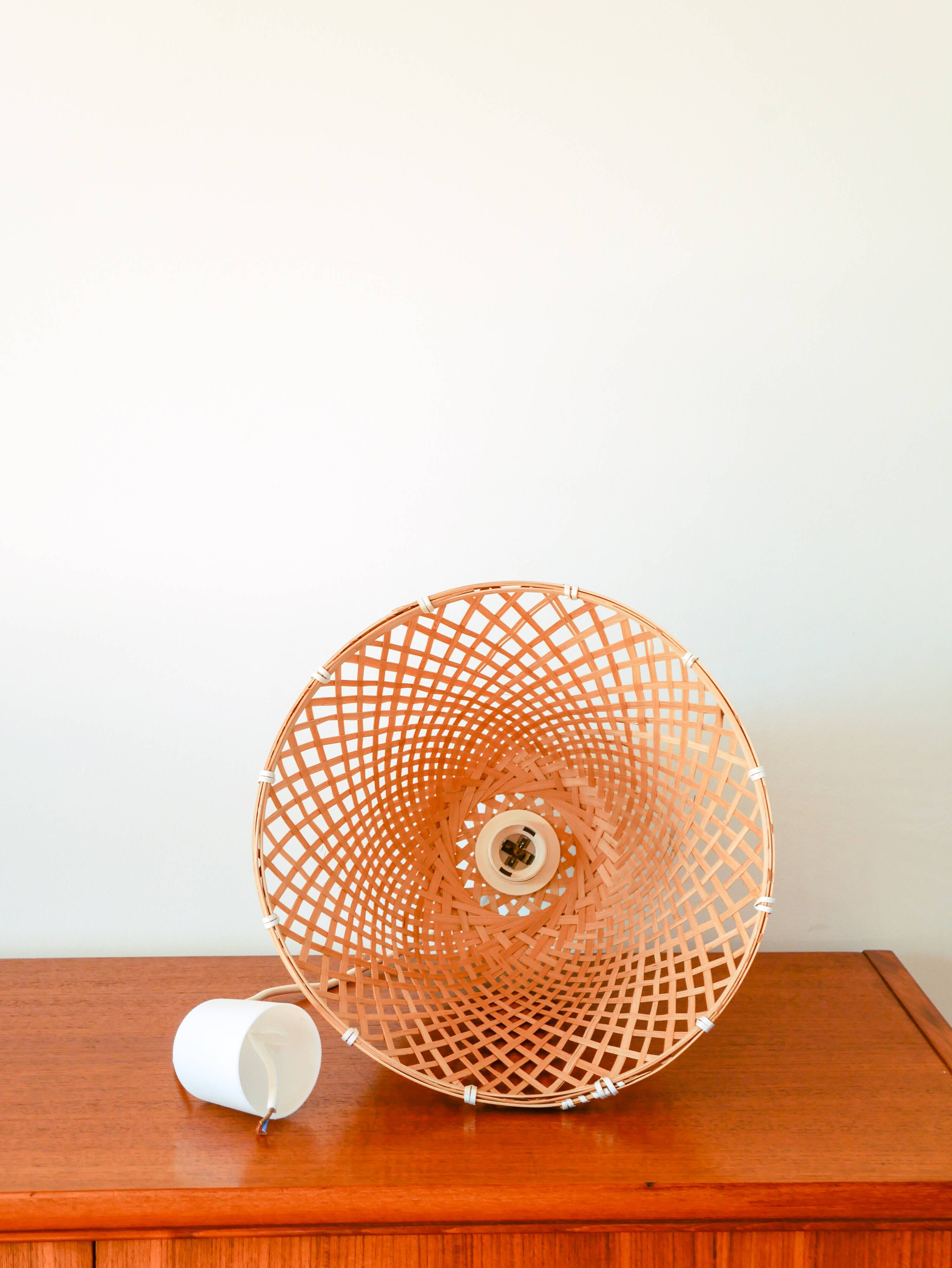 Rattan pendant light