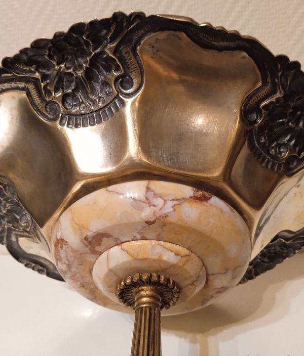 Copper and marble standing cup