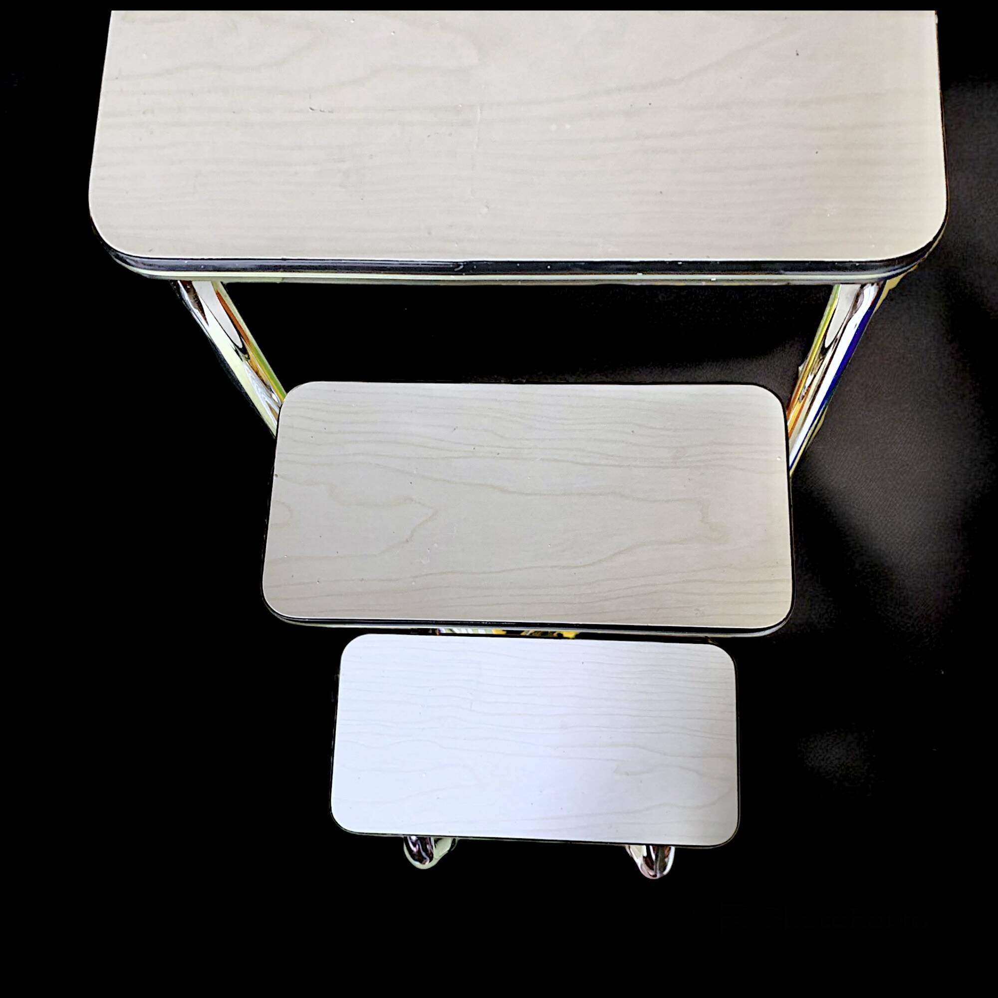 Vintage stepladder in Formica, wood and chromed metal