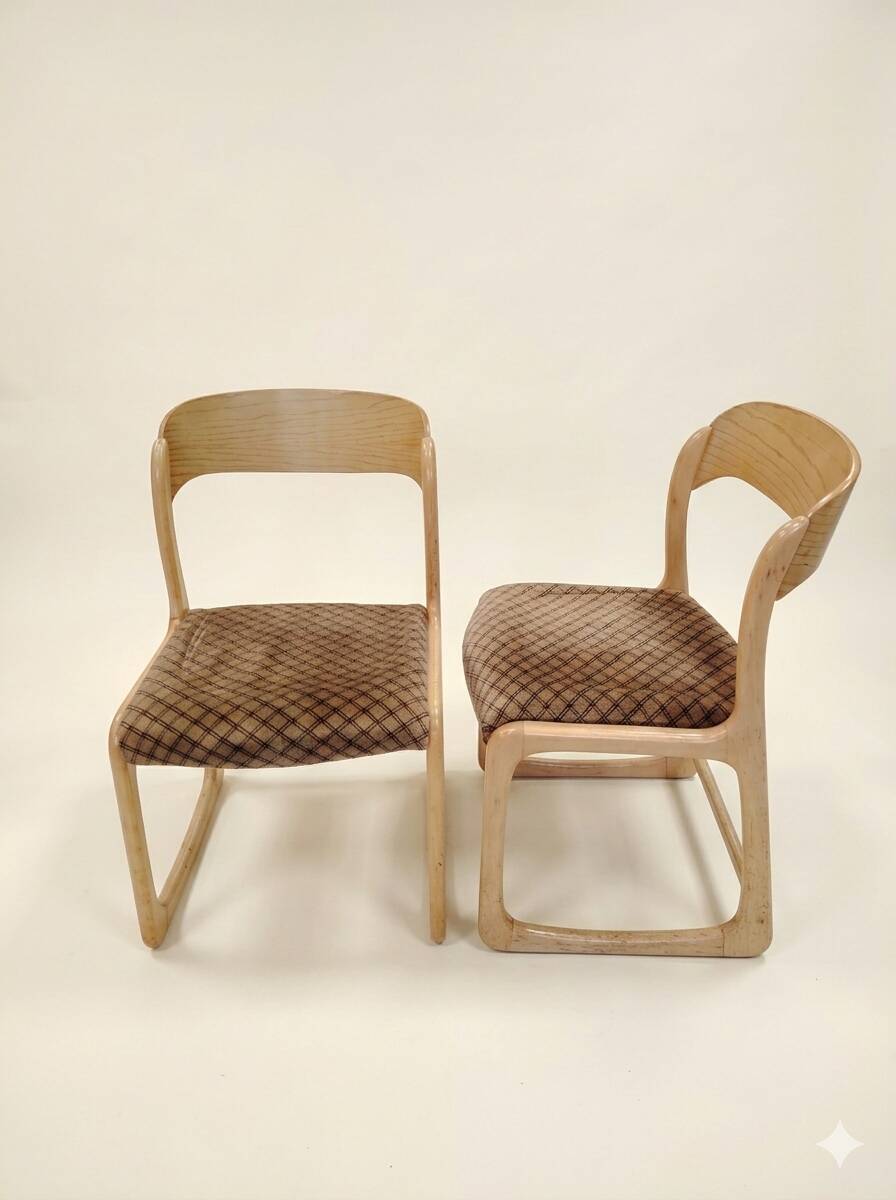 Pair of "Sled" chairs by Baumann in bent beech - Design 1960