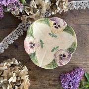 Footed dish in slip, pansy compote dish, Choisy le Roi