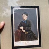 Old portrait photo of a woman