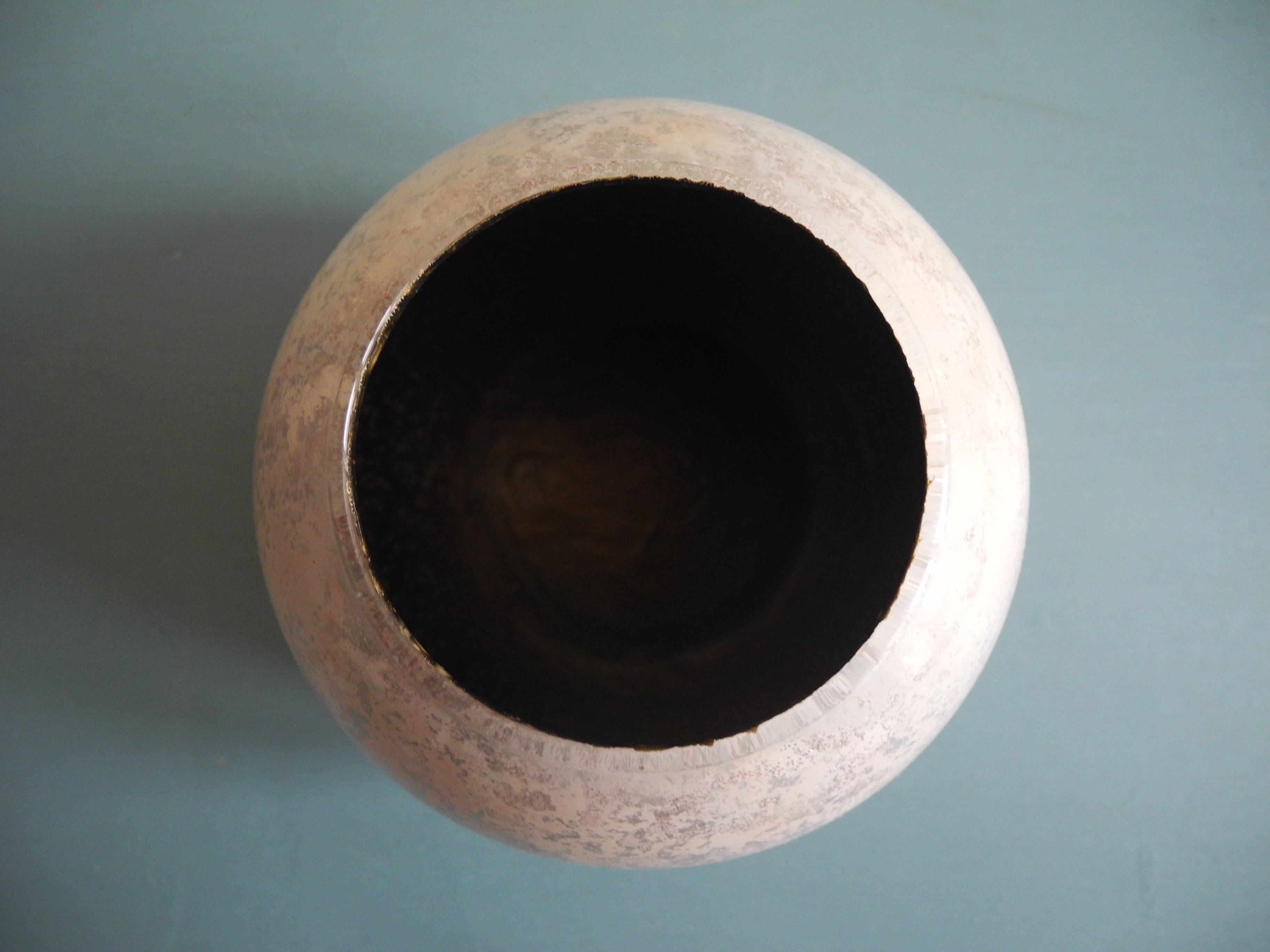 Jean-Noël Bouillet vase lacquered glass Oceania vintage decor French vase 70s