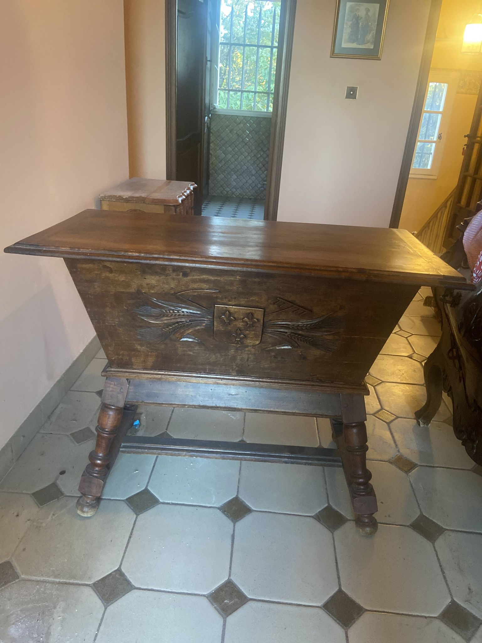 Old Provençal kneading trough in carved wood (Maie)