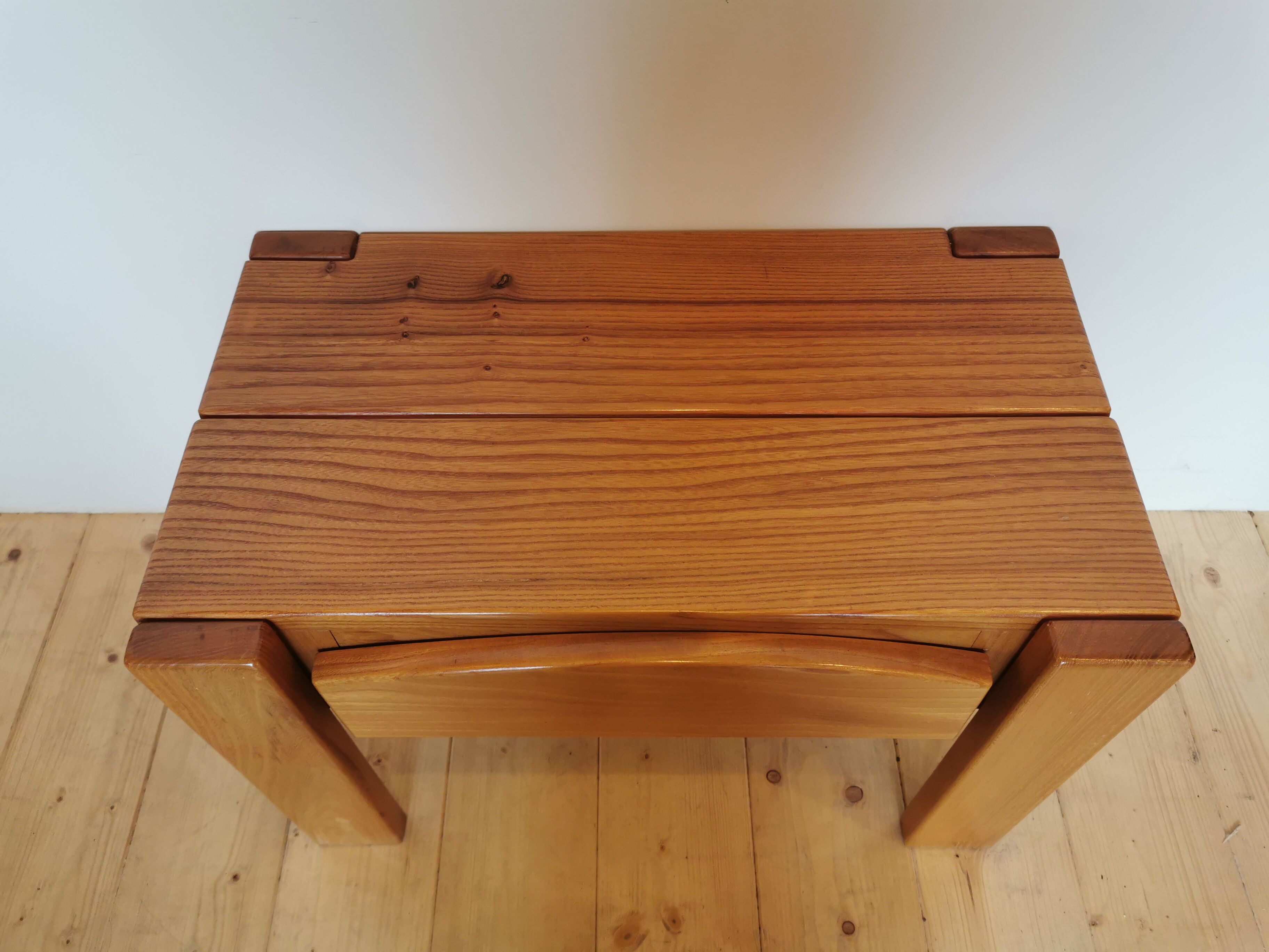 Paire de chevets en orme Maison Regain