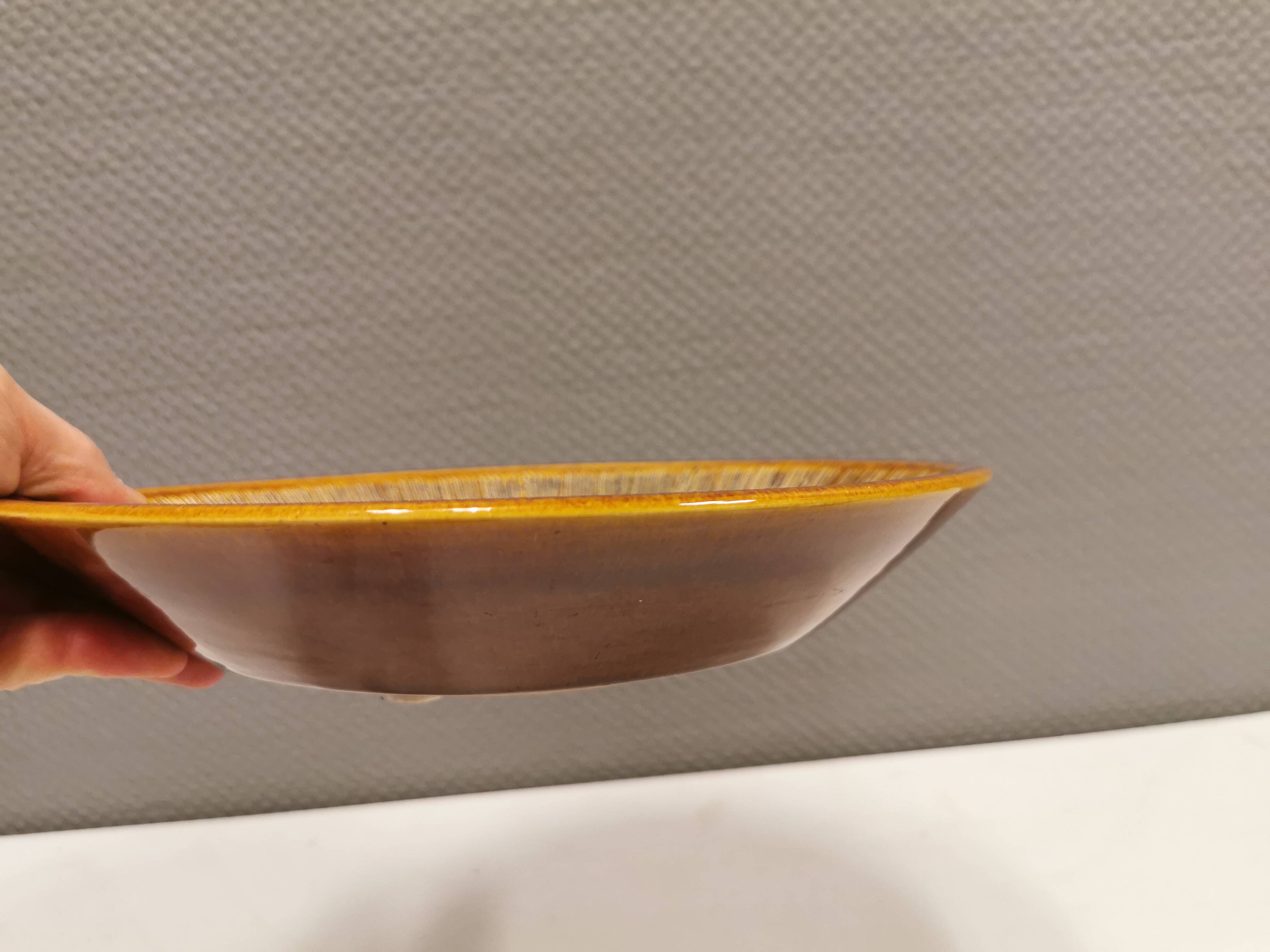 Ceramic dish, from Danish Søholm.  Estimated 1970-1980s