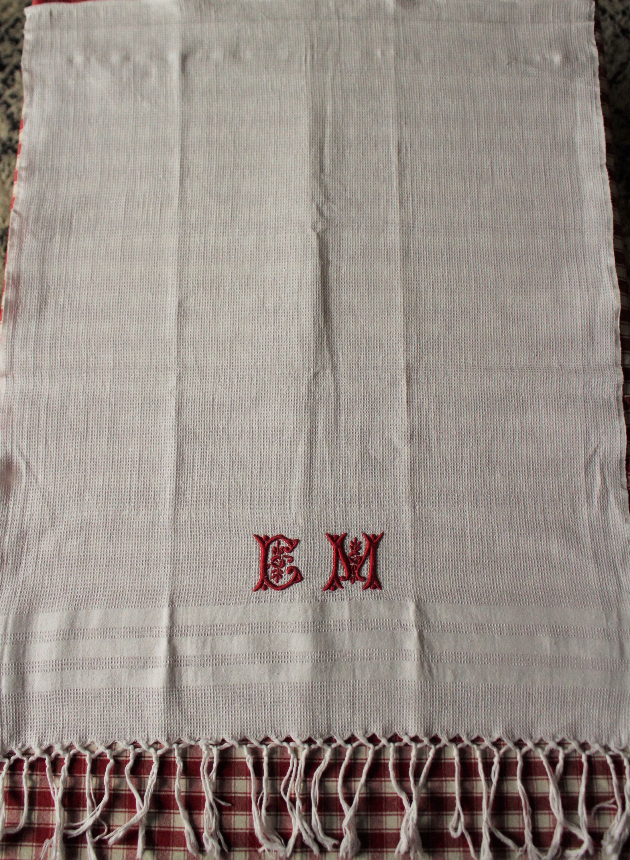 Lot 2 towel towels white honeycomb fringes monograms red E B