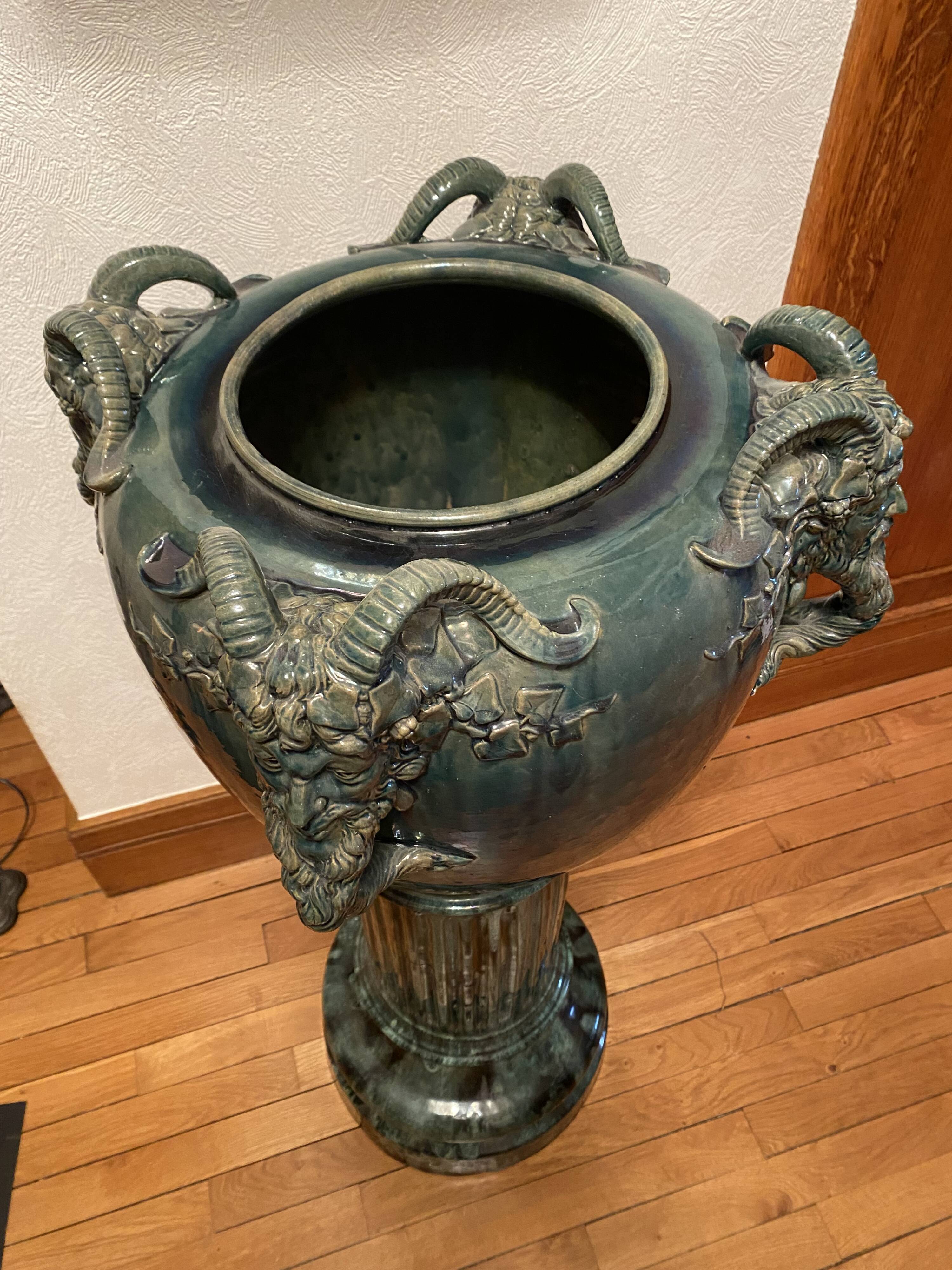 Old column basin Vallauris