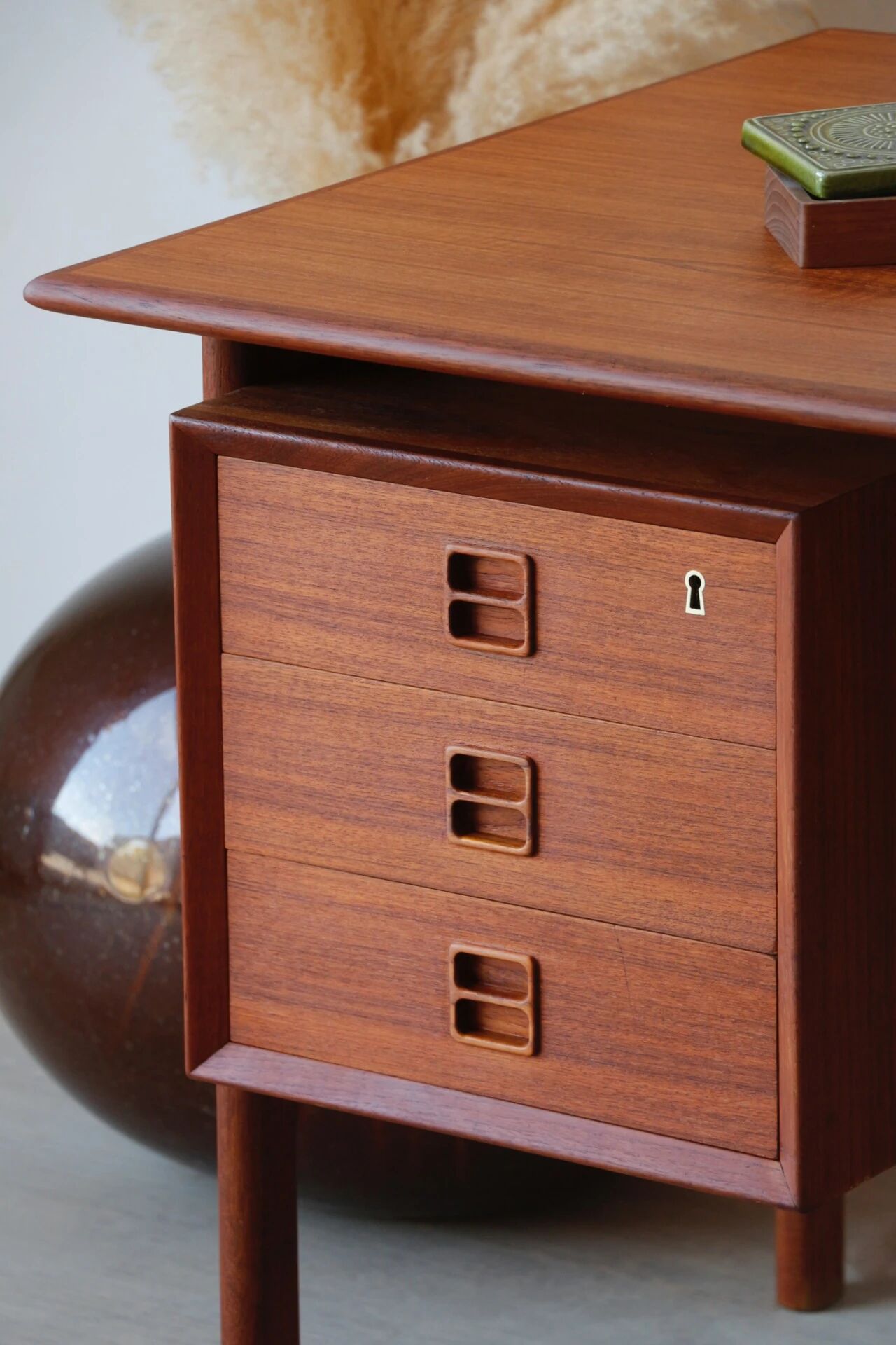 Danish desk from the 1960s by Erik Brouer – solid teak