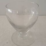 Service de verres en cristal gravé