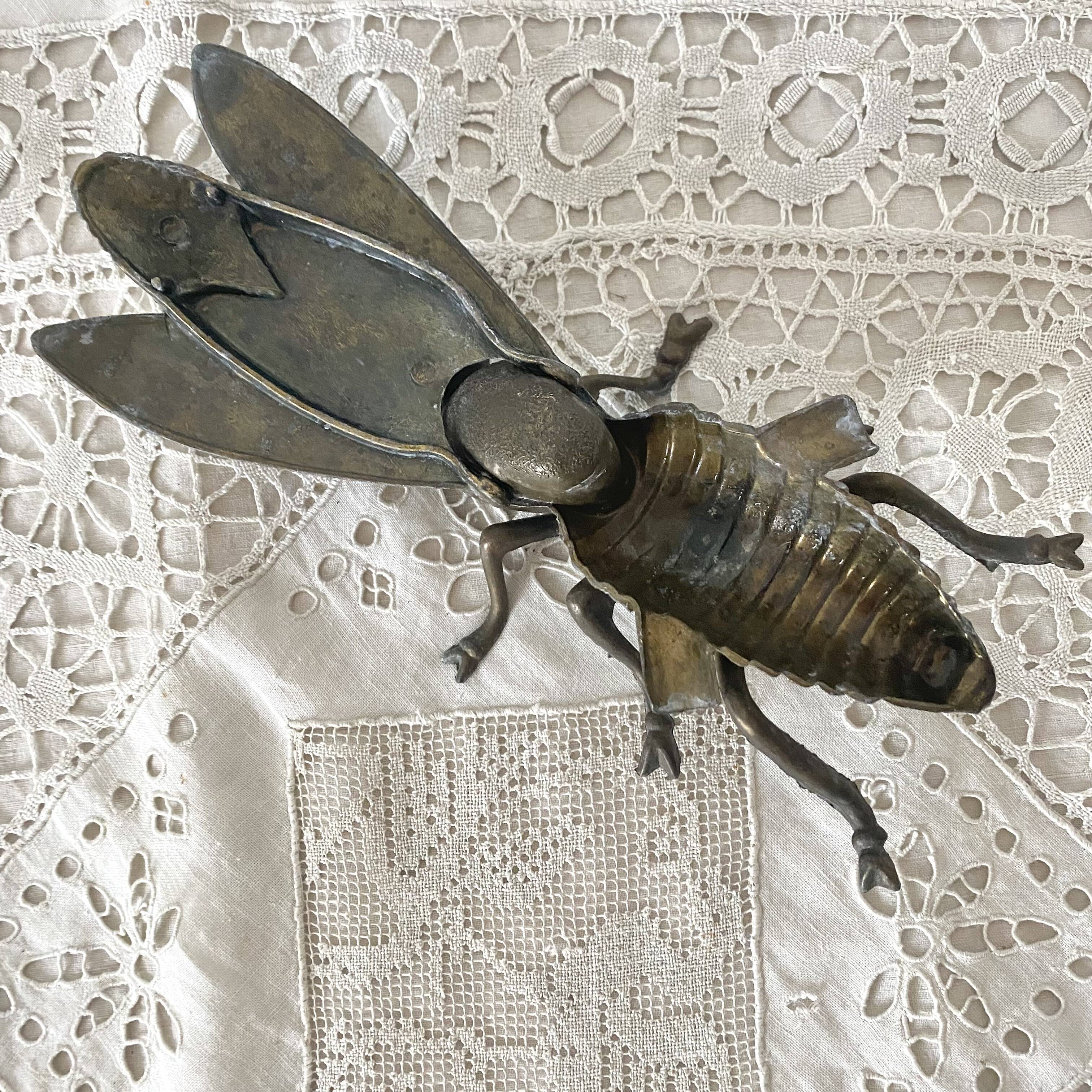 2 cendriers insectes mouches en métal années 50-60