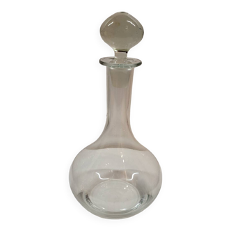 Glass wine carafe