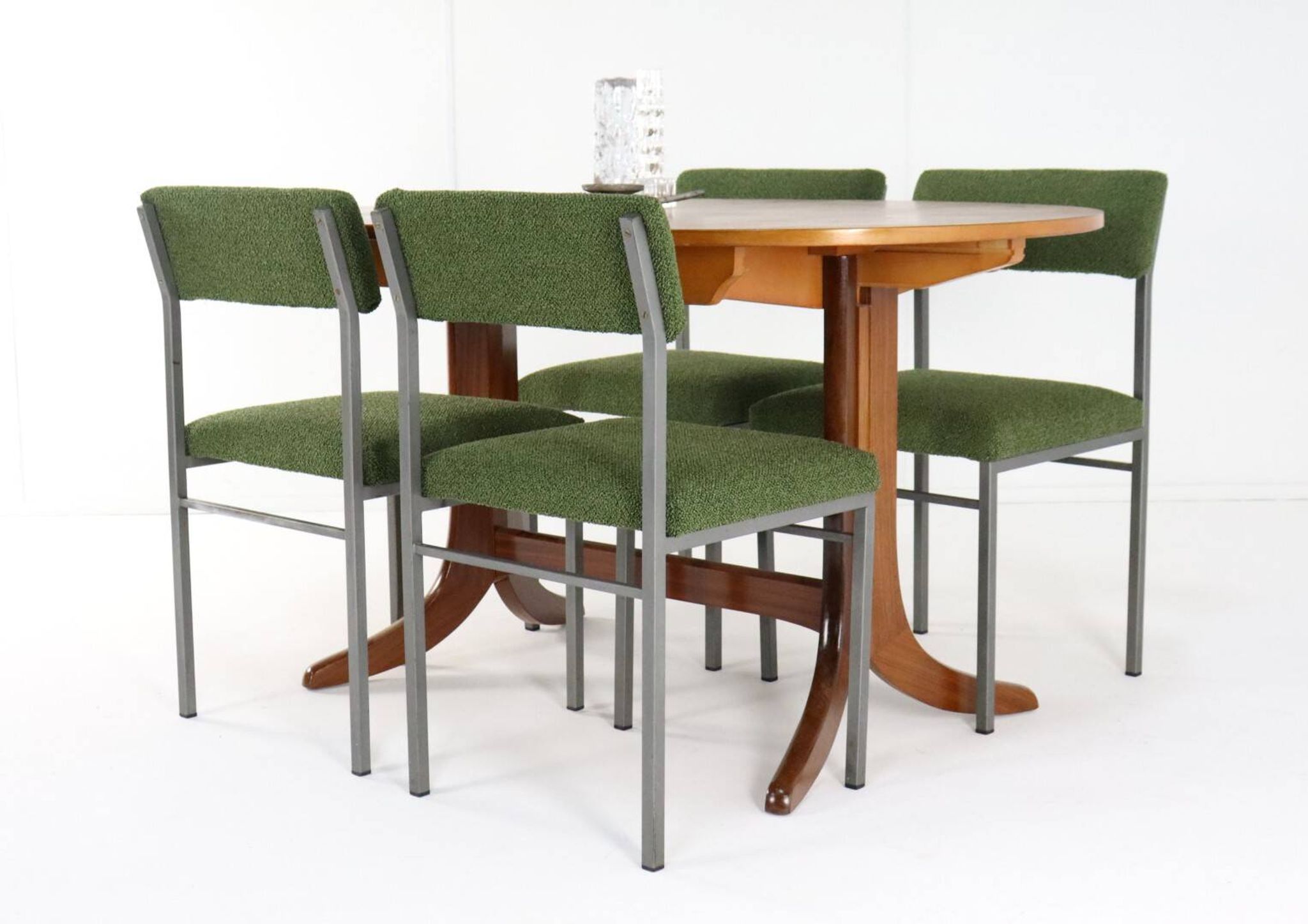 Set van 4 vintage stoelen 'Traunraut'