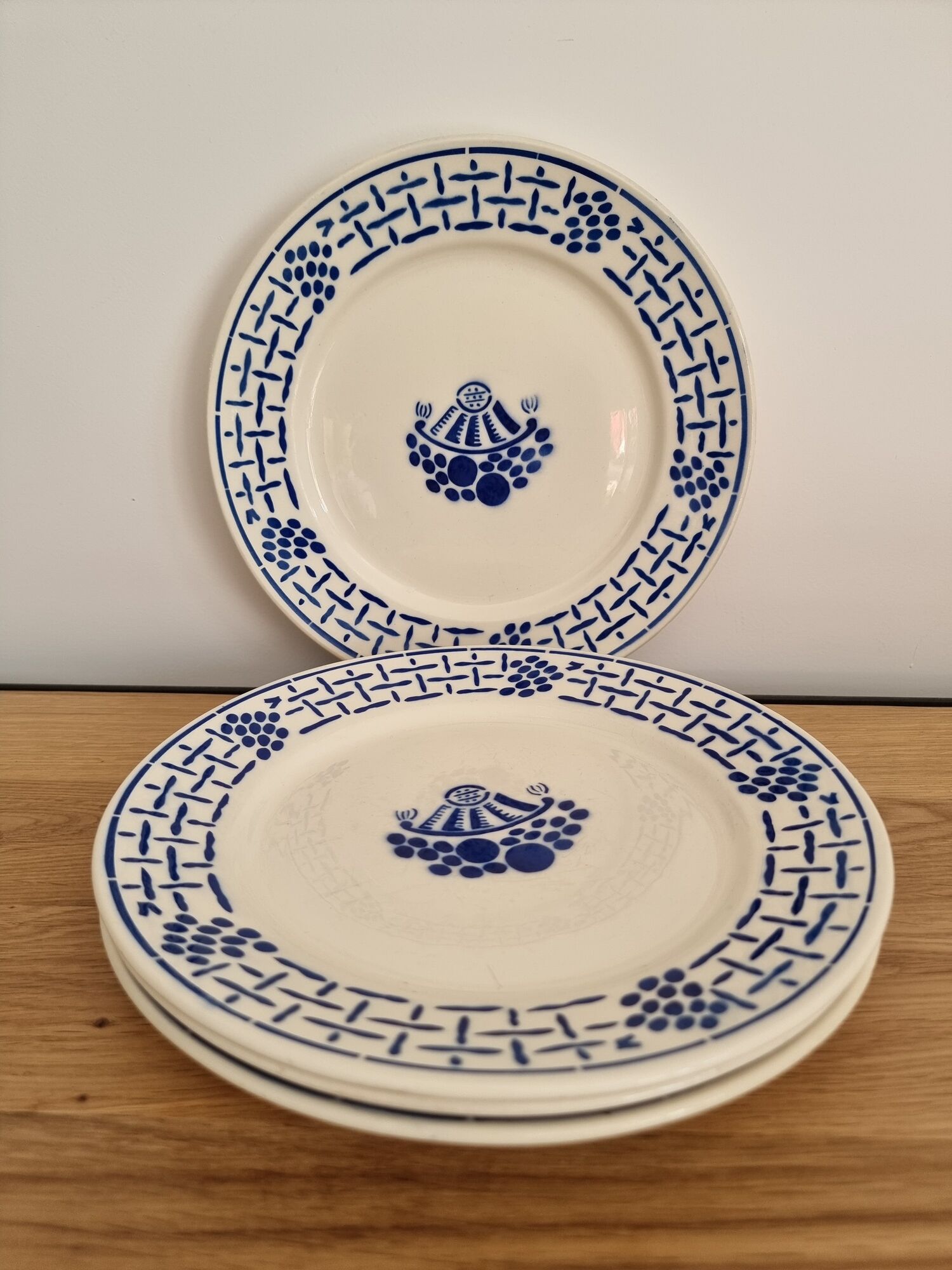 Set of 4 flat plates Treille Badonviller France
