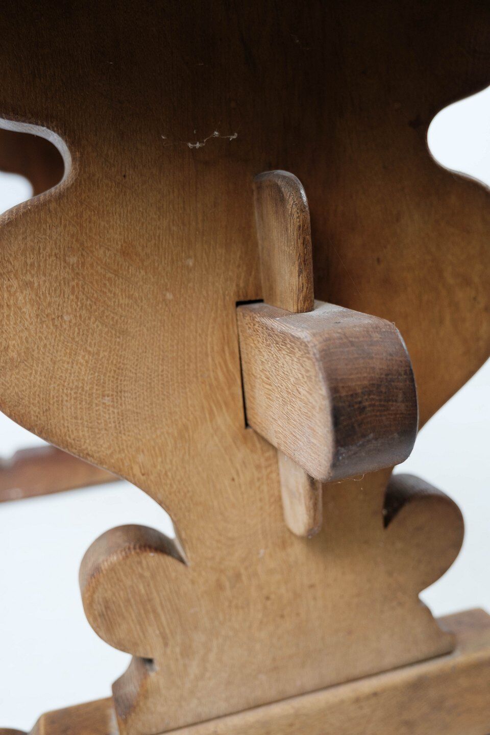 Table basse en chêne des années 1970