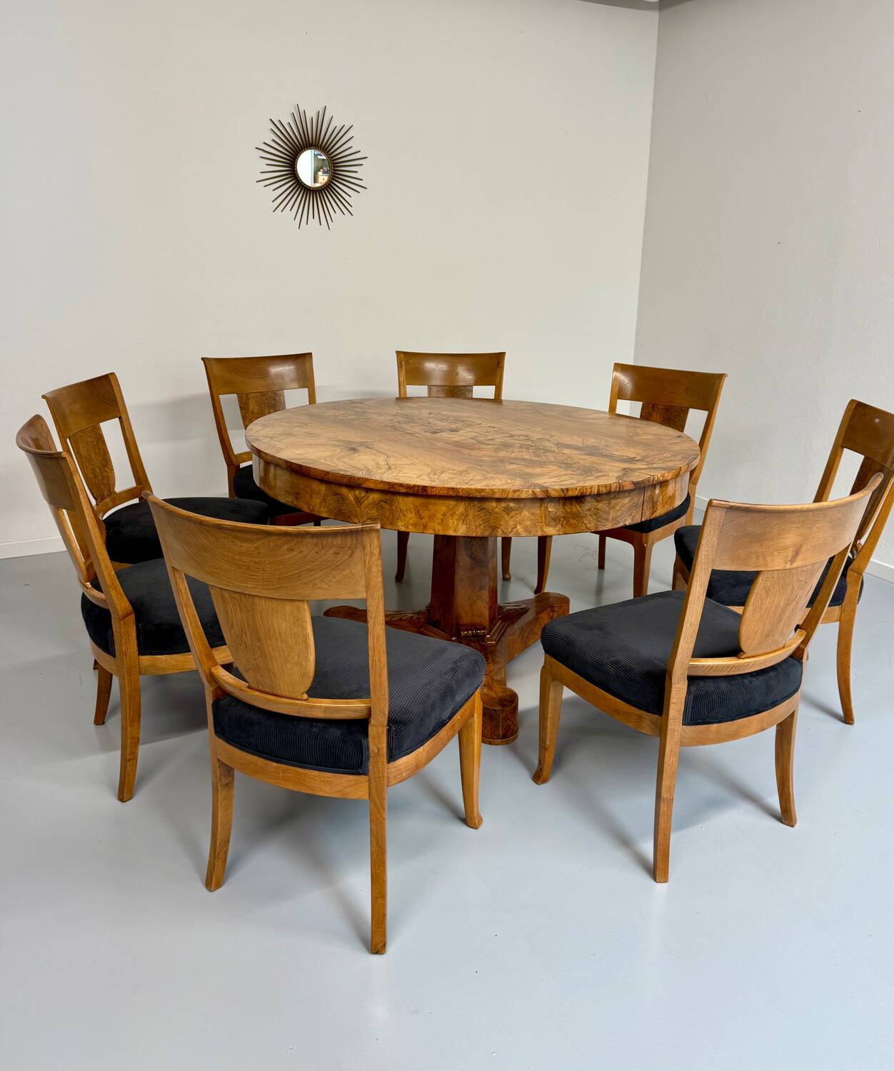 Antique large 19th century Biedermeier art deco walnut table