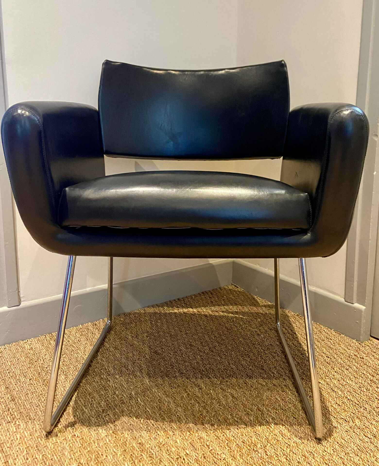 Armchair attributed to Joseph-André Motte for Steiner, 1960s.
