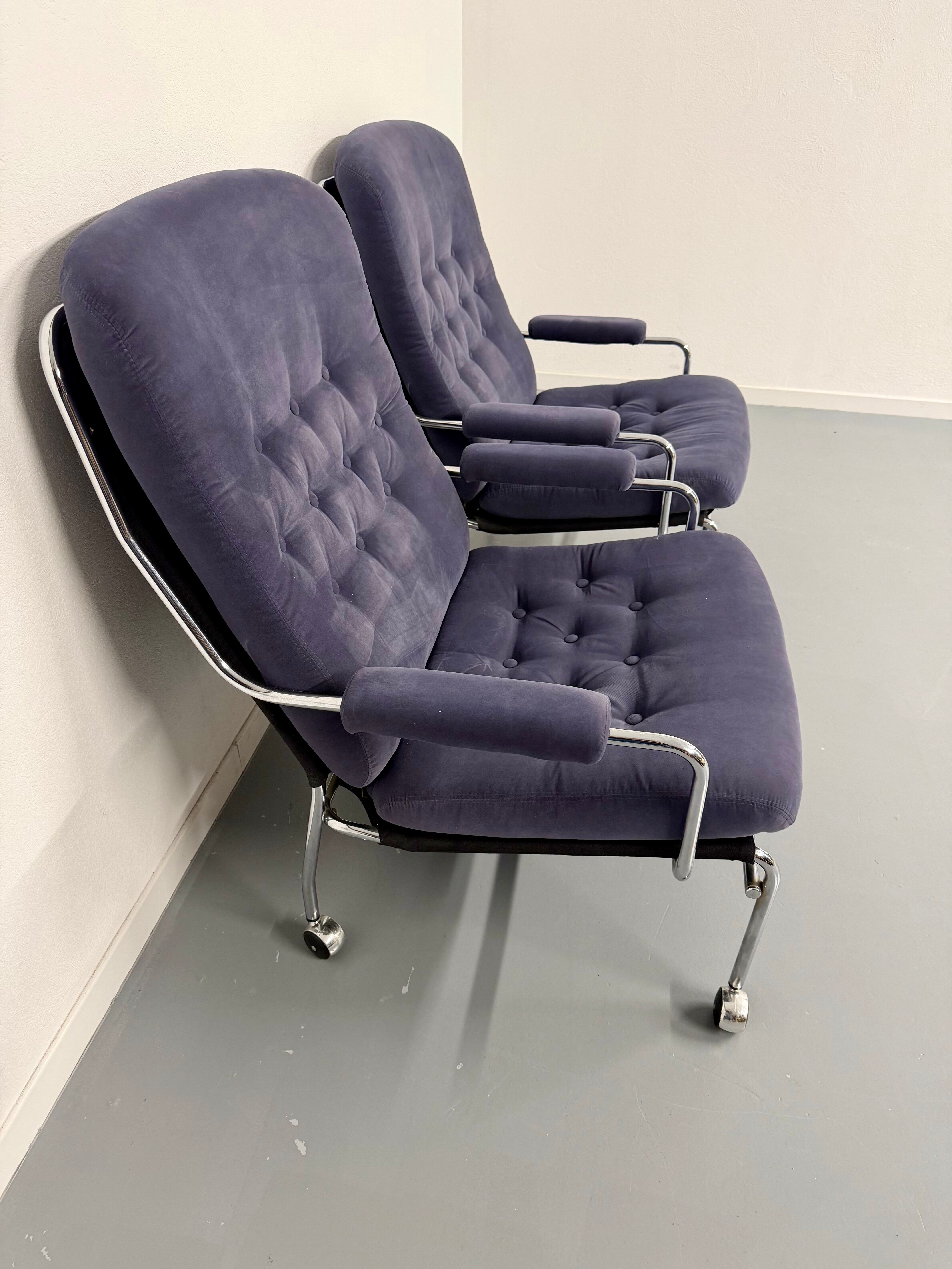 Paire de fauteuils lounge roulette design scandinave Bruno Mathsson