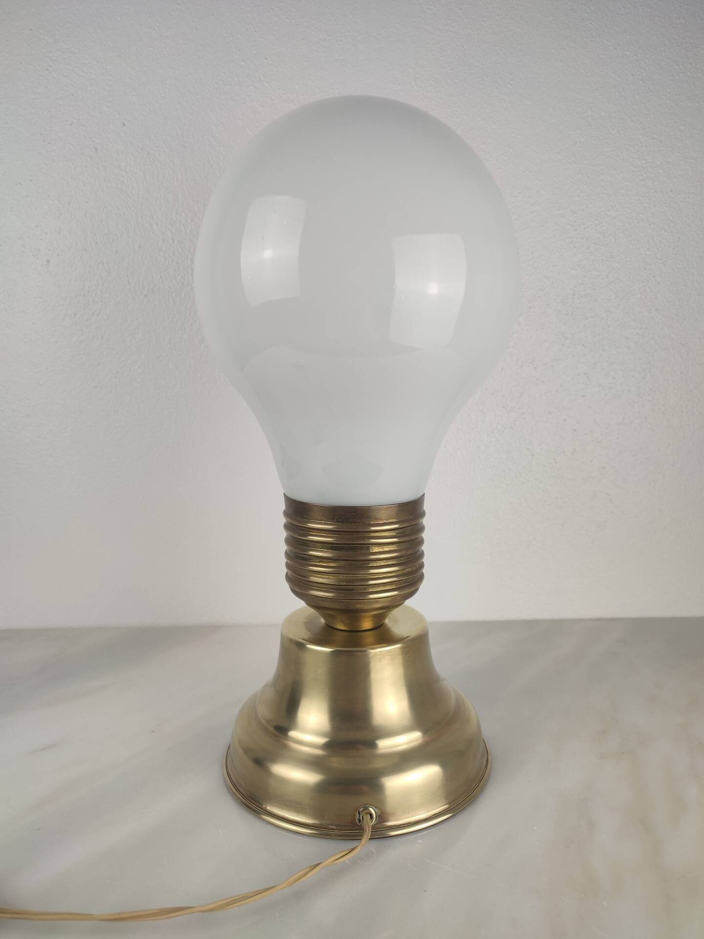Table Lamp "Giant Bulb" – Vintage Pop Art & Space Age Design (Year)