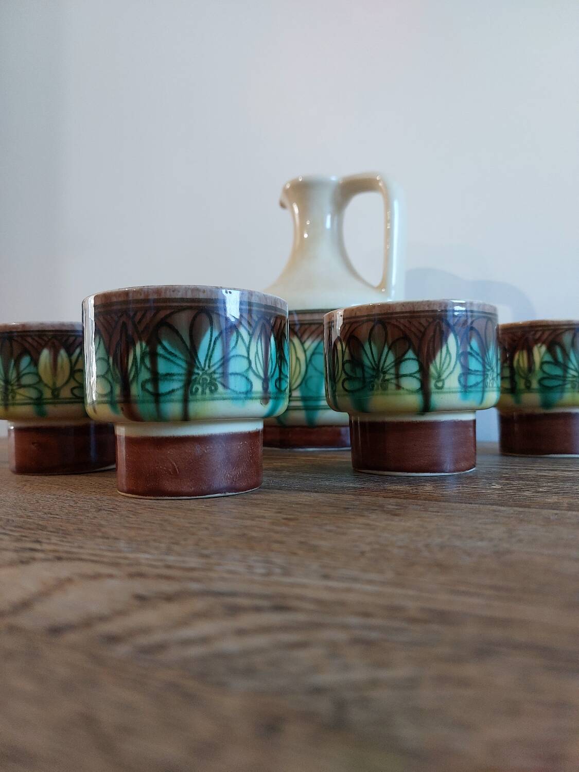 Pitcher service and 6 ceramic cups 1970