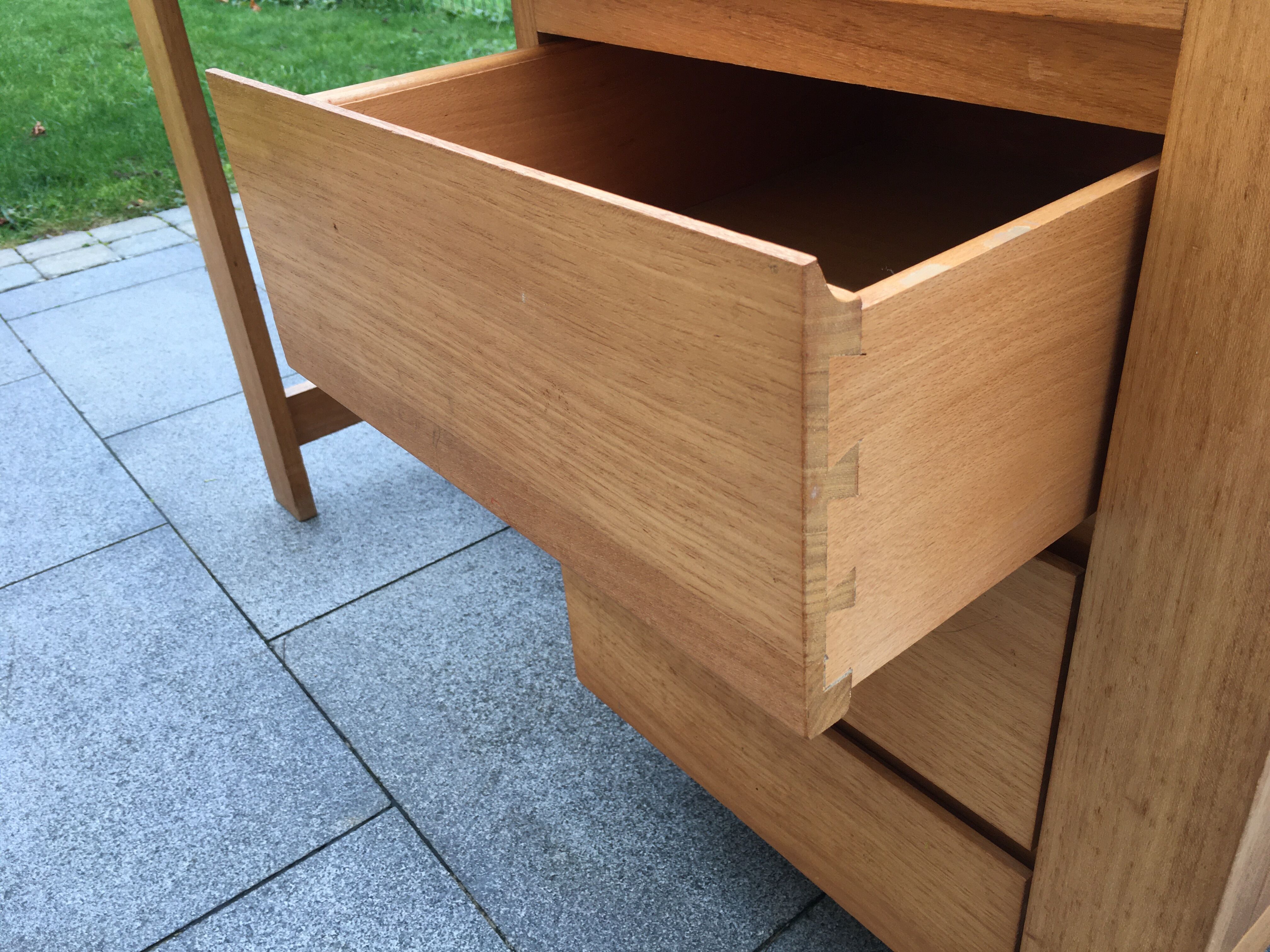 Solid oak desk 70s