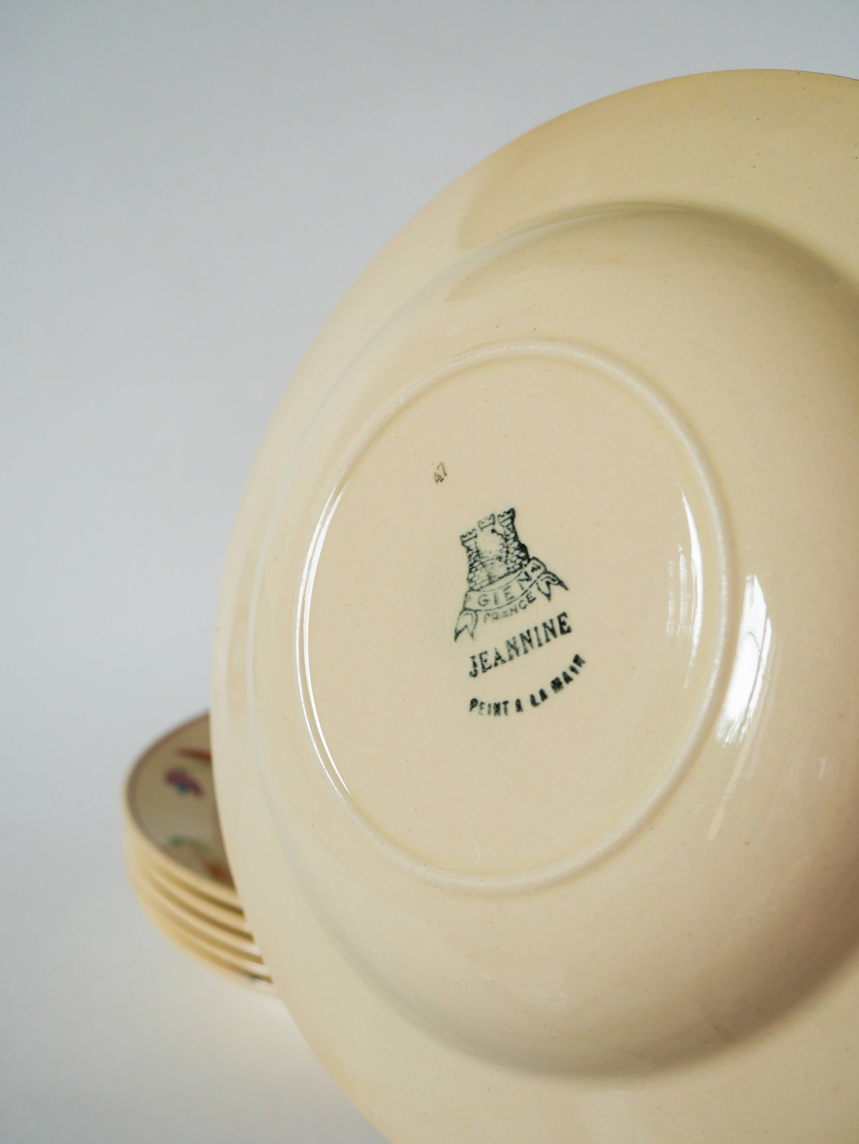 Set of 6 Gien flower soup plates, “Jeannine” model, 1940