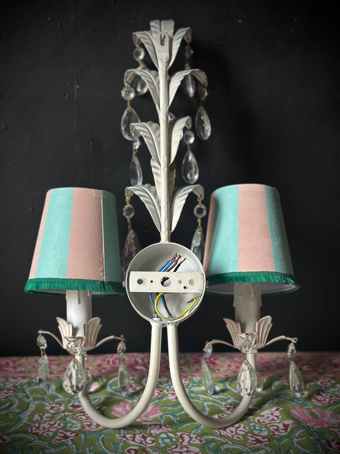 Tassel wall sconce