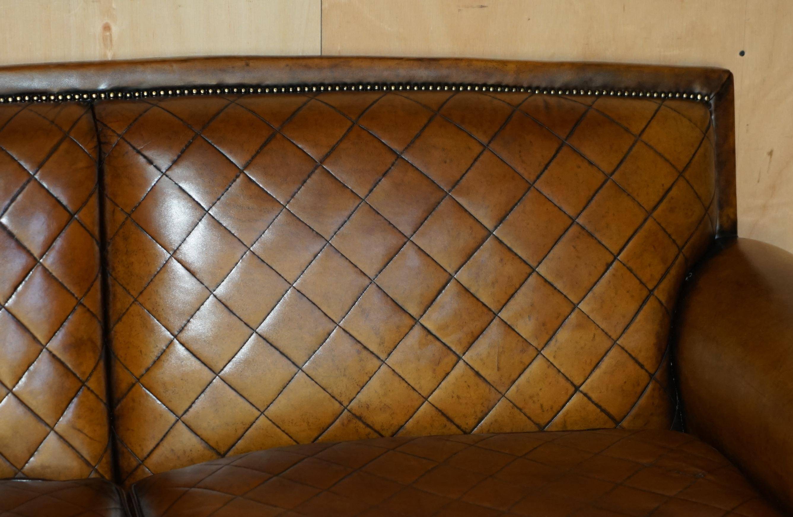Canapé Mustang en Cuir Style Art Déco Entièrement Restauré