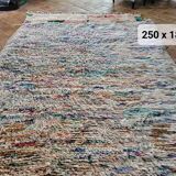 Berber boujaad rug in rustic wool 250 x 185 cm light mottled