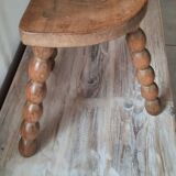 Tabouret tripode