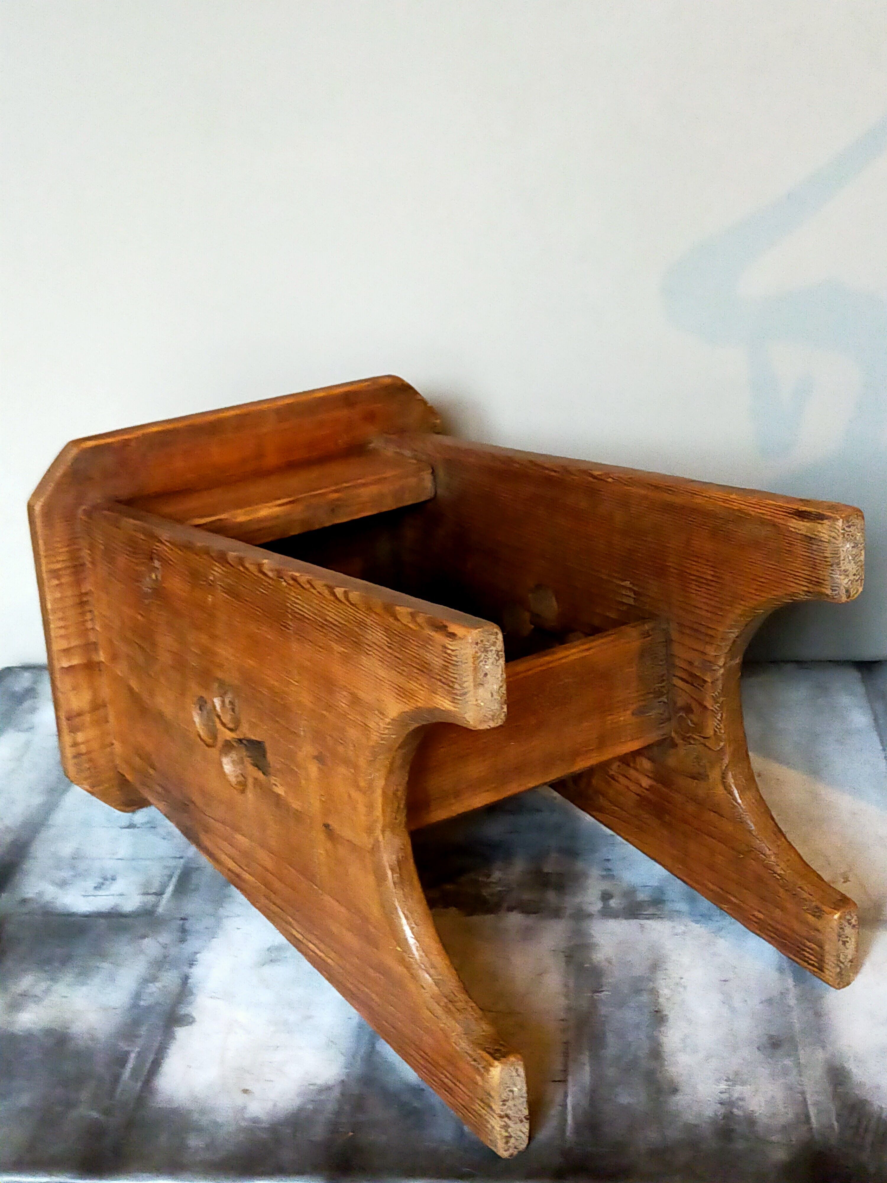 Vintage art-popular tabouret