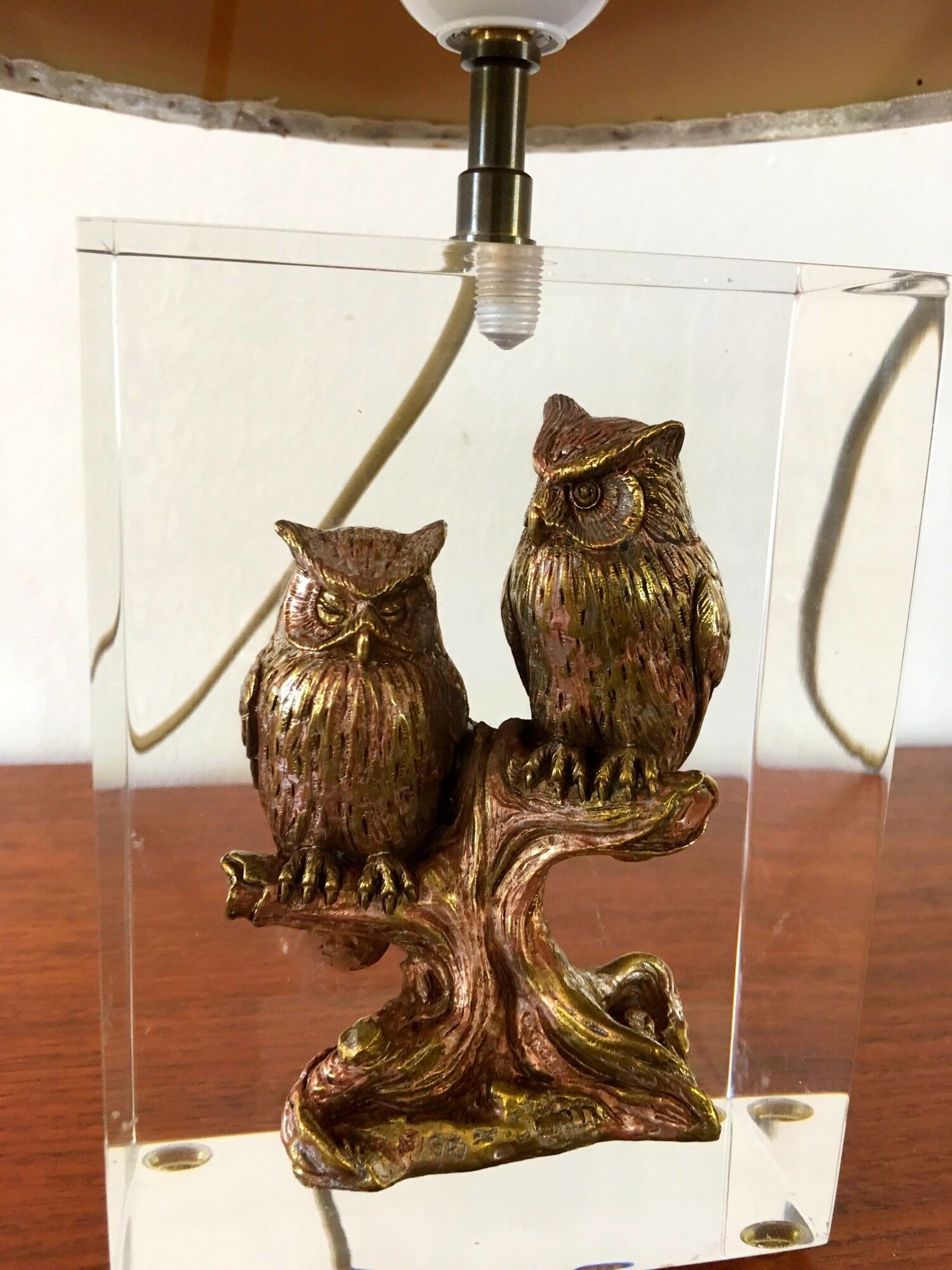 Vintage lamp with owl inclusion 70