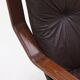 Fauteuil lounge scandinave en bois courbé et cuir 1960