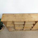 Furniture with adjustable shelves