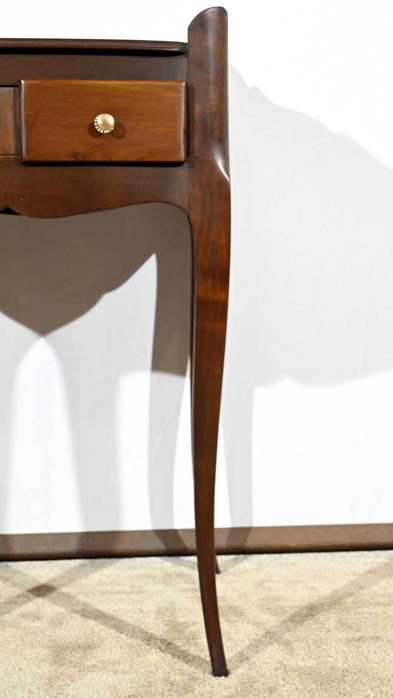 Small Walnut Living Room Table, Louis XV style – 1st Part 20th