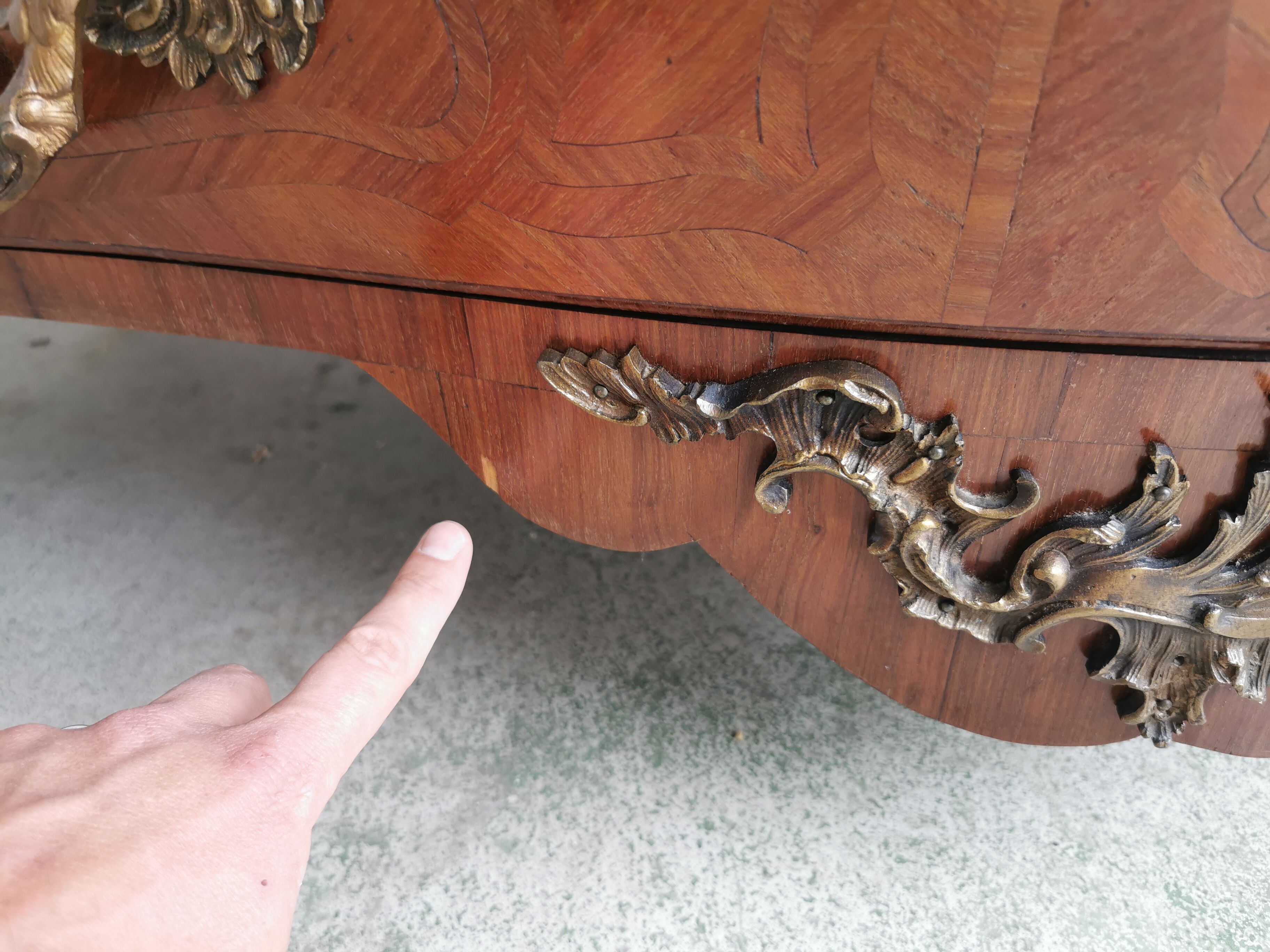 Chest of drawers tomb 1950's style louis xv inlaid