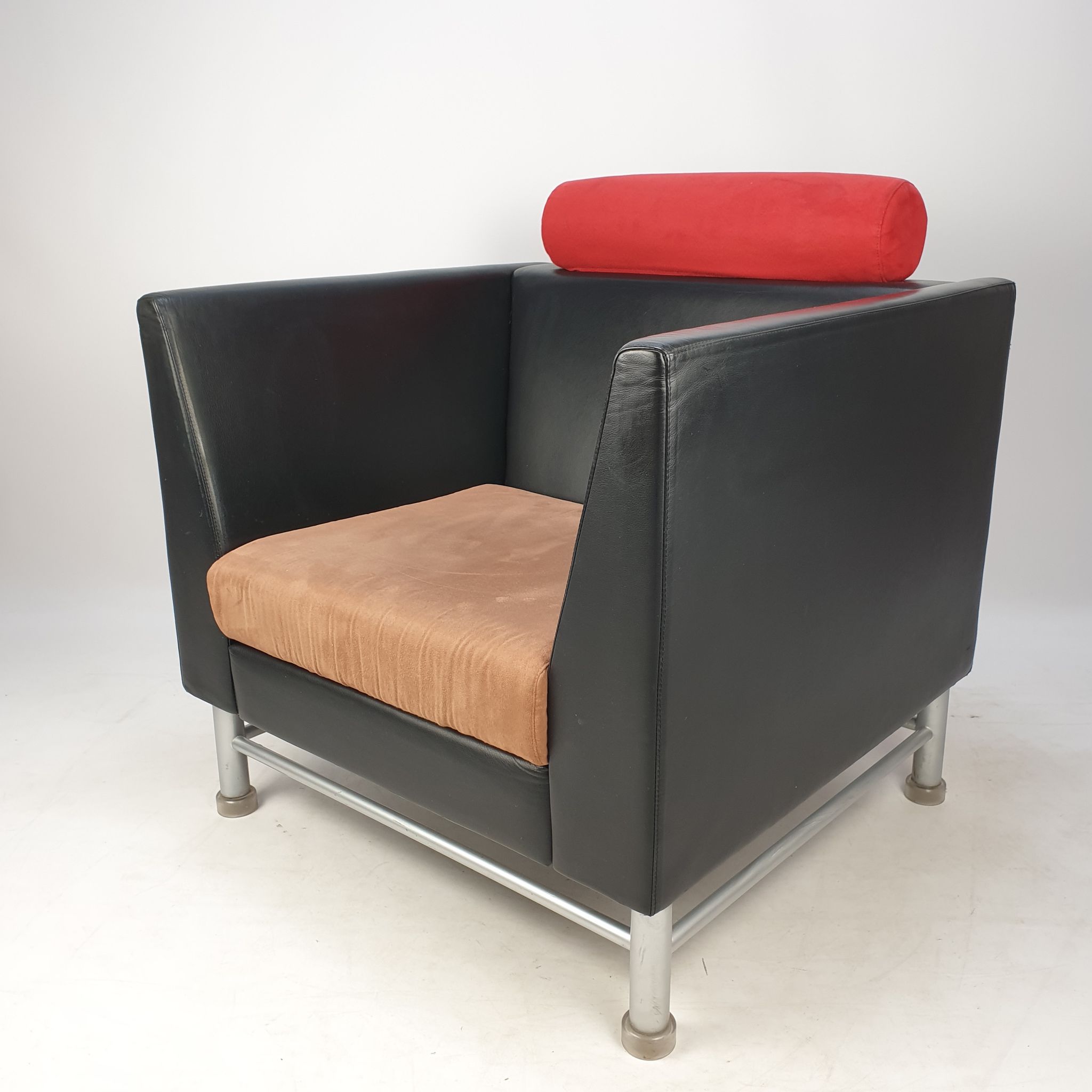 Armchair by Ettore Sottsass for Knoll, Italy 1980's