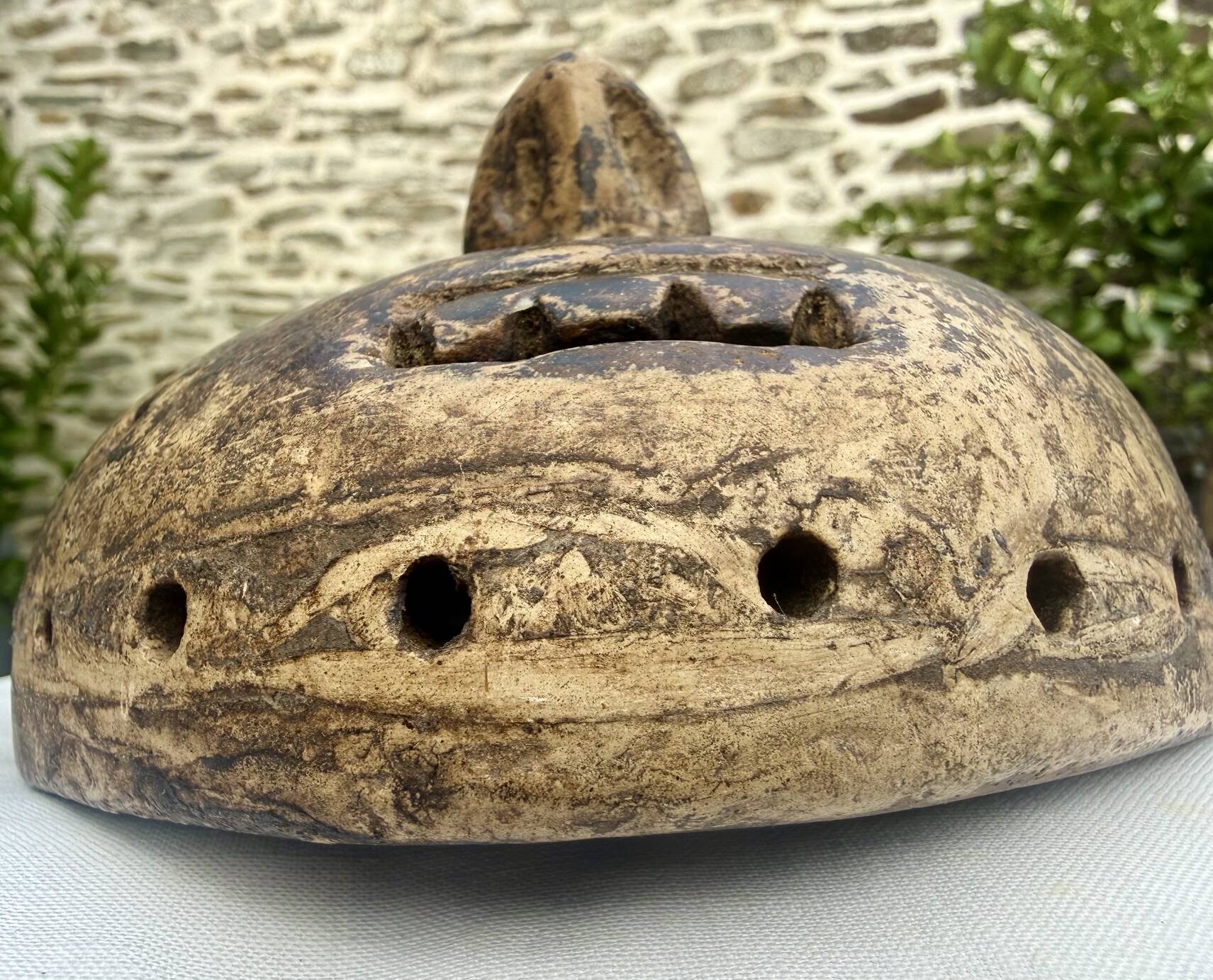 Masque africain Lega