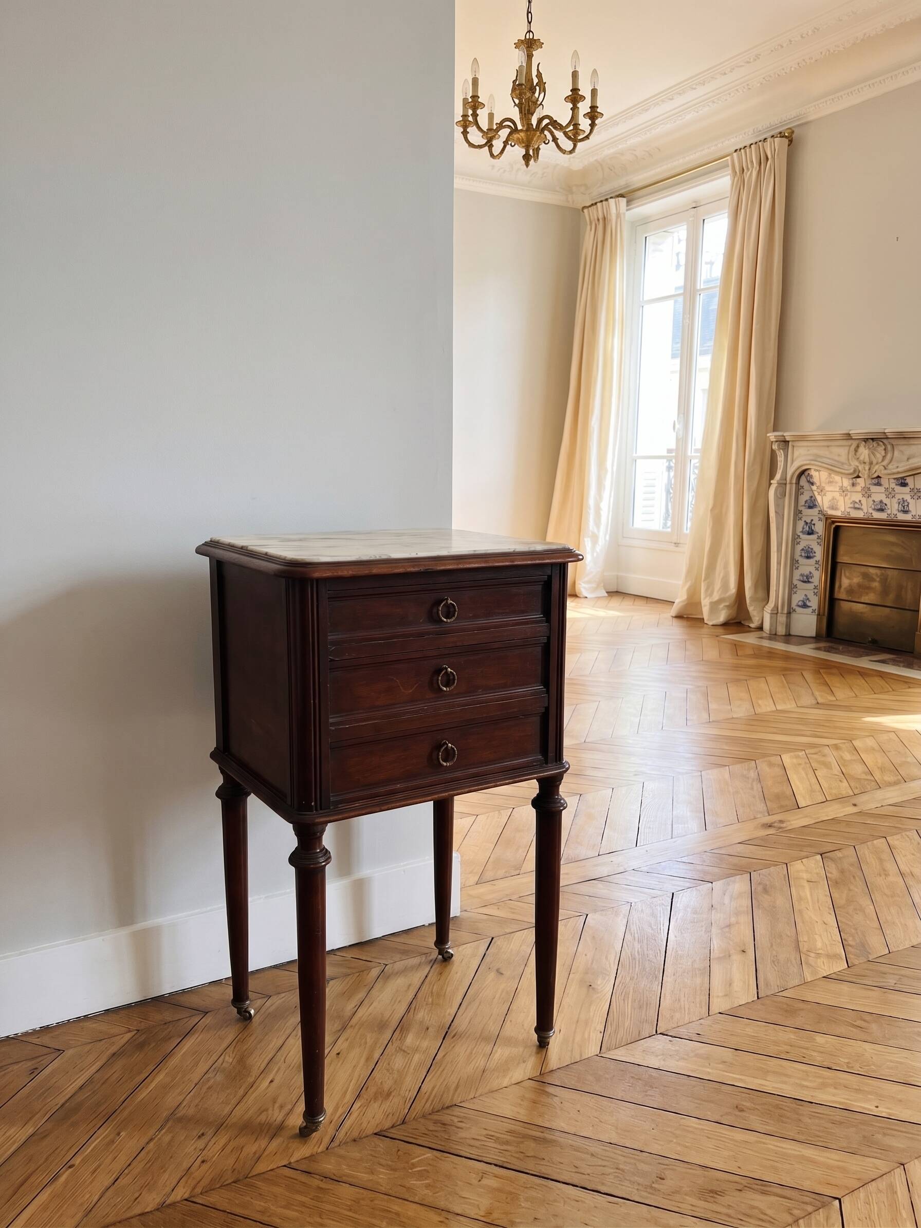 Bedside table