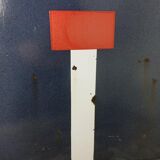 Dead-end panel