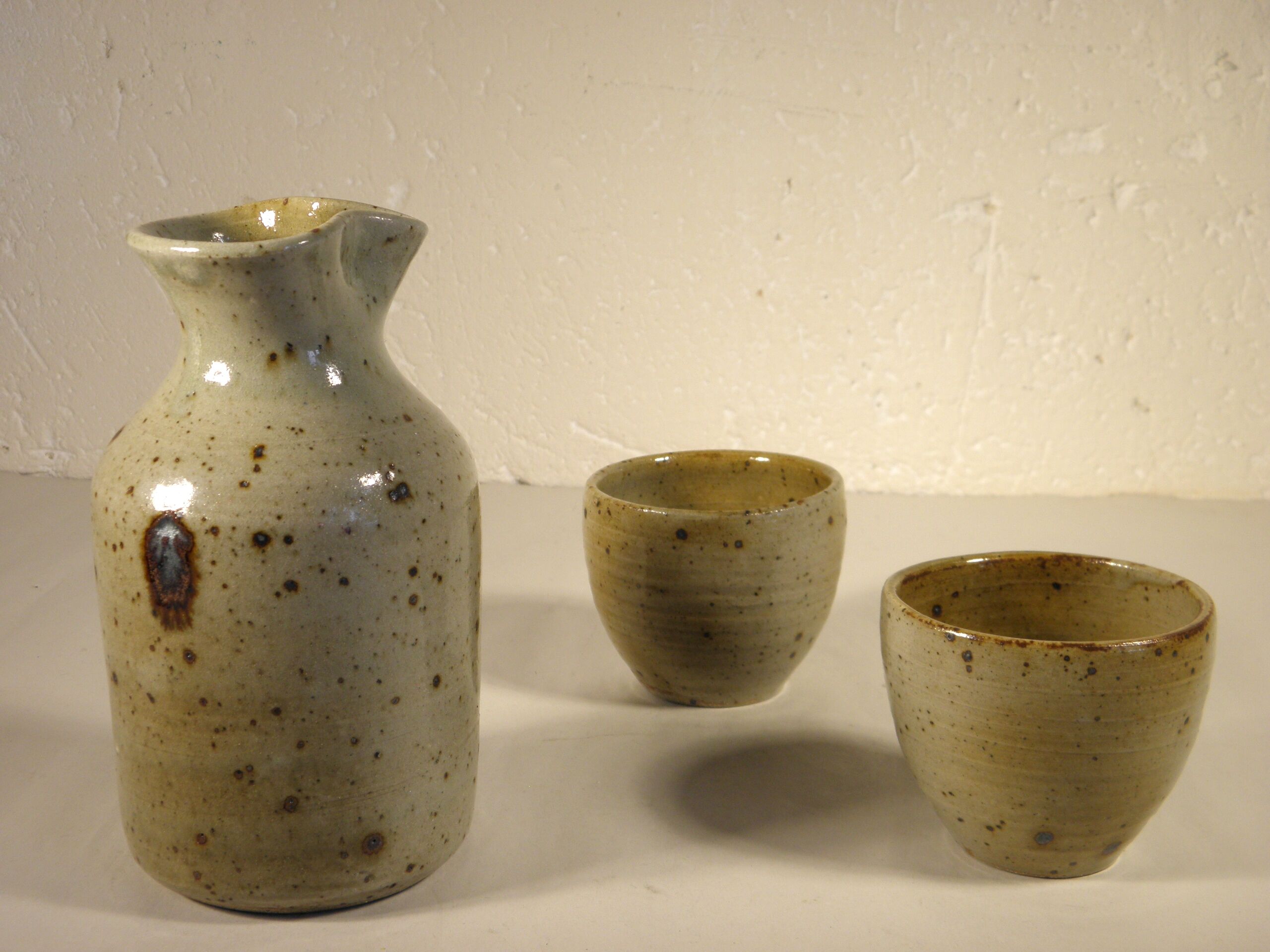 Decanter and sandstone cups 70s