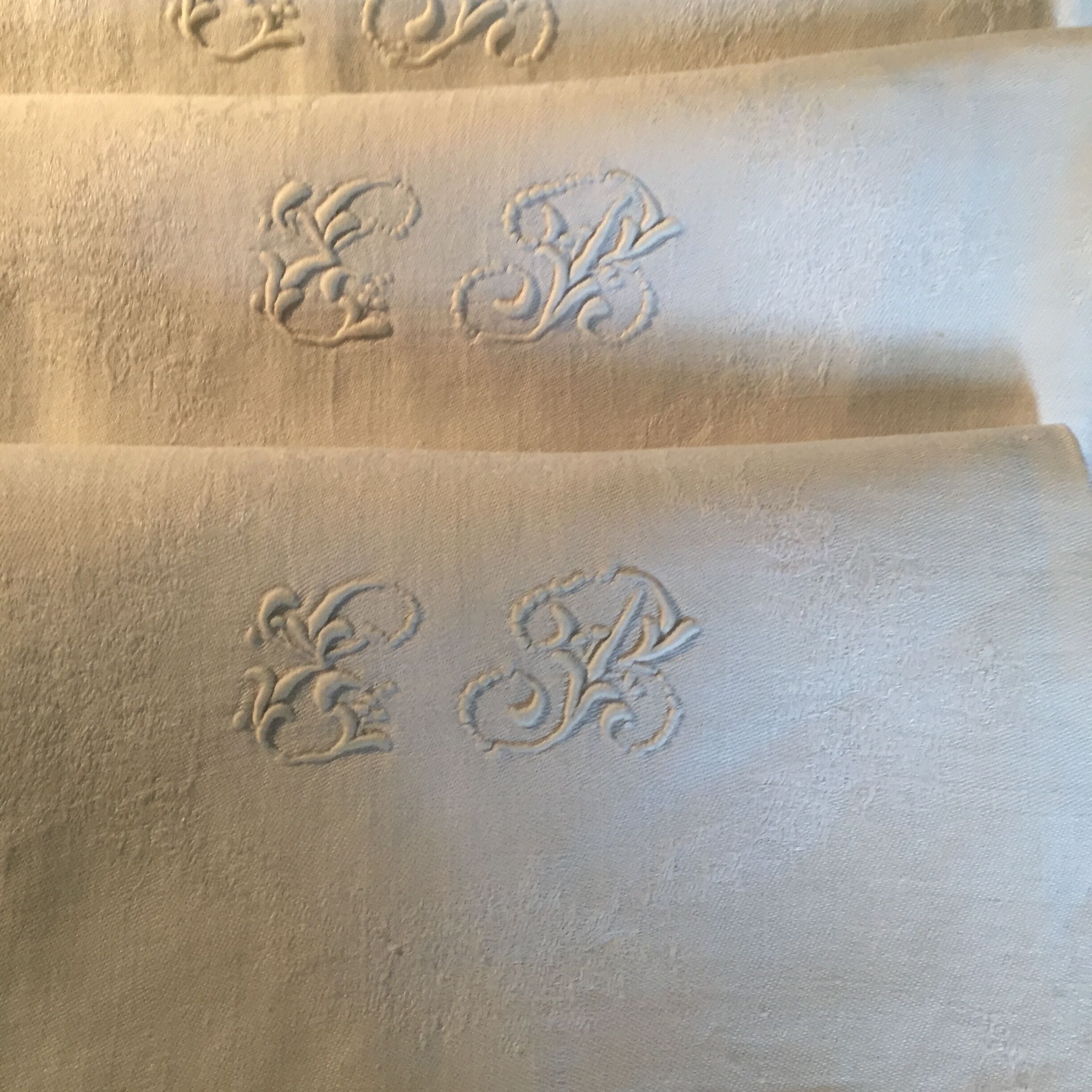 Set of 5 towels monogrammed