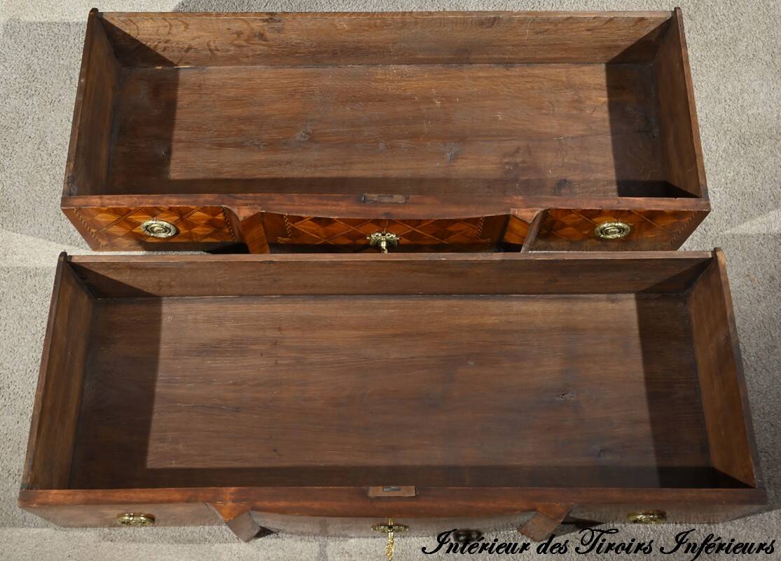 Rosewood and Mahogany chest of drawers, Louis XV / Louis XVI Transition style – Late 19th century