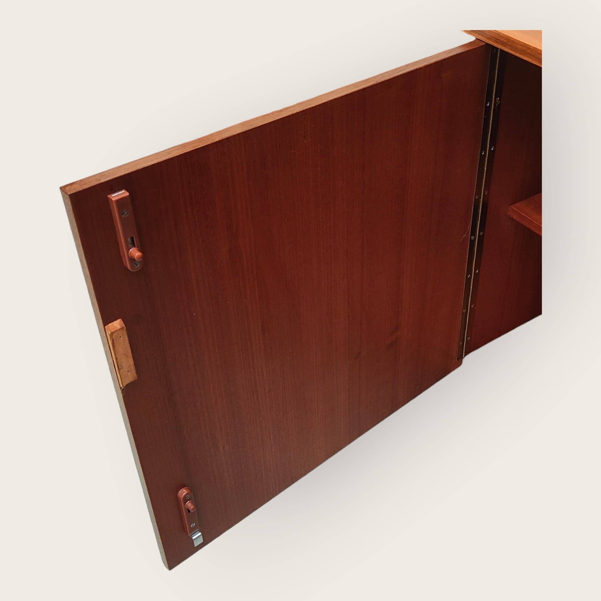 Mid Century sideboard