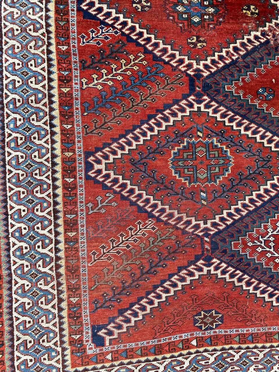 Persian carpet of ghashghai 218x310 cm